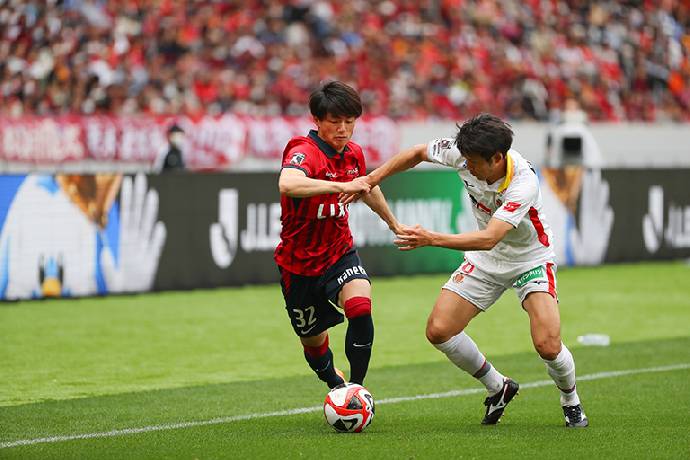 Soi kèo góc Avispa Fukuoka vs Nagoya Grampus, 17h ngày 4/10: Đội khách áp đảo