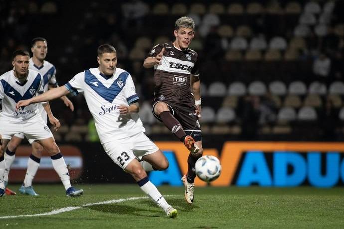 Nhận định, soi kèo Velez Sarsfield vs Platense, 7h30 ngày 29/1: Khó cho khách